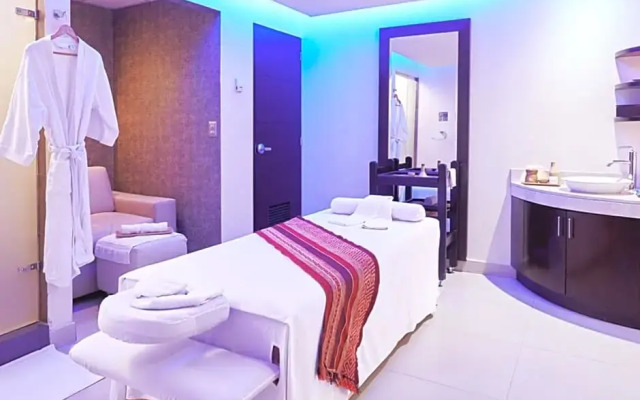 Thunderbird Fiesta Hotel & Casino