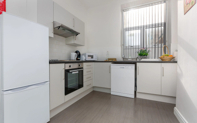 Heritage House Holiday Apartments