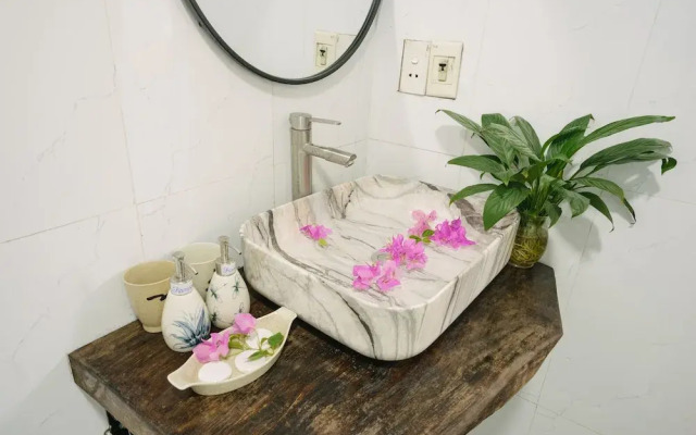 Hanoi Crocus Homestay