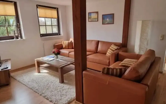 Schone Ferienwohnung mit Garten in Robertsdorf