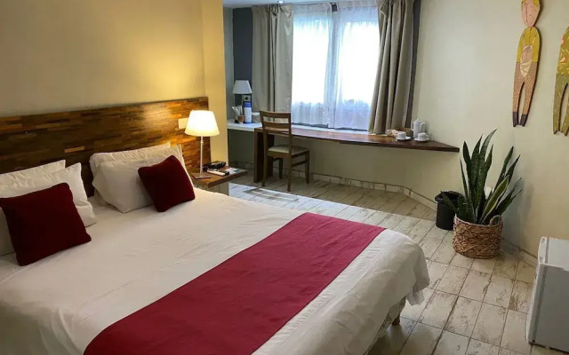 La Mision Posadas Hotel