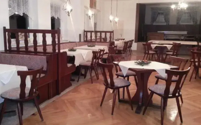 Pension Weisseritztal - Gasthof - Pension