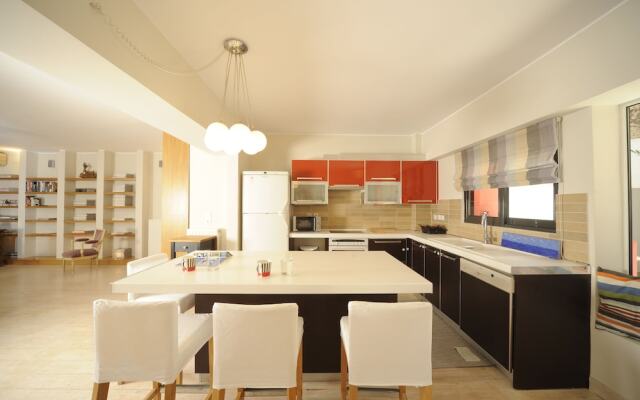 Koukaki garden escape child friendly apartment