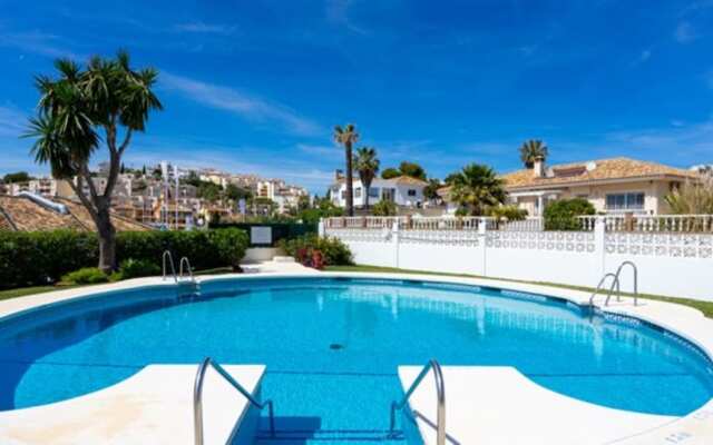 Apartment - 2 Bedrooms with Pool and WiFi - 107875