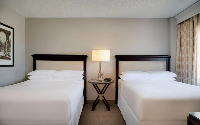 Sheraton® Suites Fort Lauderdale West