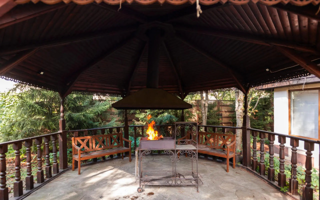 Дом Звезда 2000