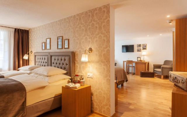 Hotel Walliserhof Zermatt – Guest Rooms – Zermatt