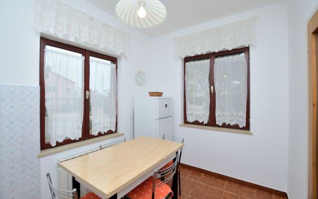 Apartment Rozana