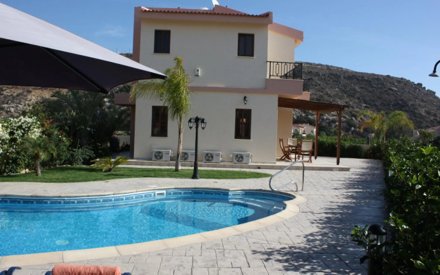 Vineland Holiday Villas