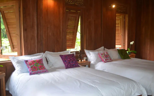 Lanna Ban Hotel