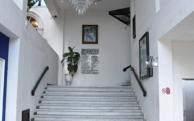 Hotel Clara Luna