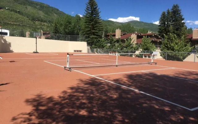 Vail Luxury Condos at Sandstone Creek