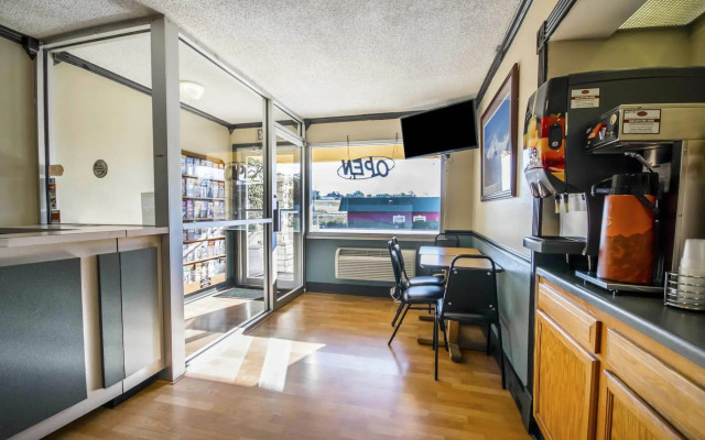 Econo Lodge Erlanger - Cincinnati Airport