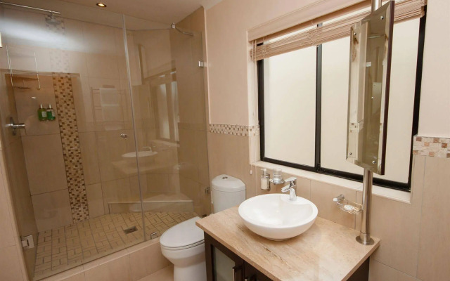 Oceana Palms Luxury Guest House