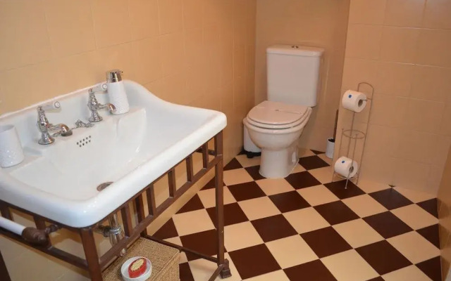 Cozy Studio at Carcavelos Beach