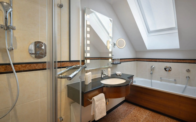 Arabella Jagdhof Resort am Fuschlsee, a Tribute Portfolio Hotel