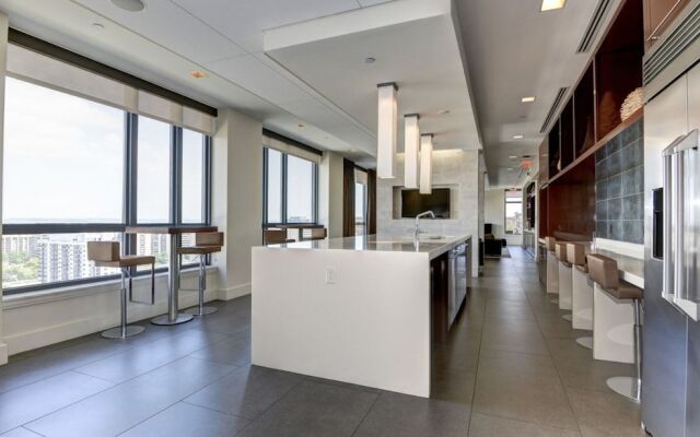 Bridgestreet Millennium Metropolitan Park