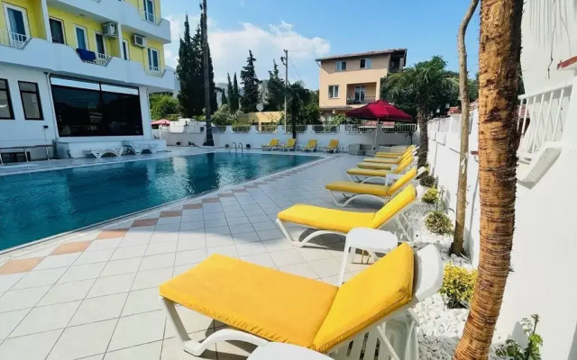 Akar Palace Resort Hotel