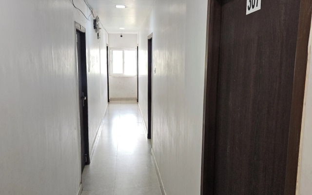 GT Empire Hotel-Near SRM University