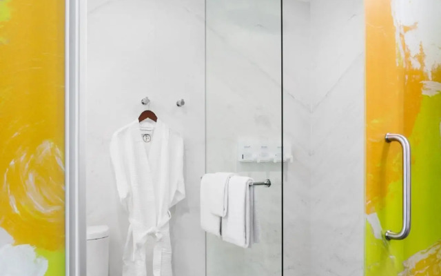 Hotel Arts