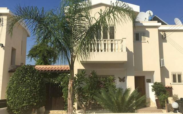 Villa with 3 Bedrooms in Kissonerga, with Wonderful Sea View, Private Pool, Enclosed Garden - 4 Km From the Beach