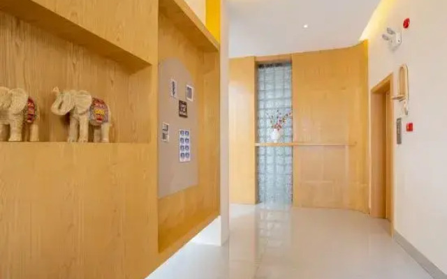 Yasi Garden Villa
