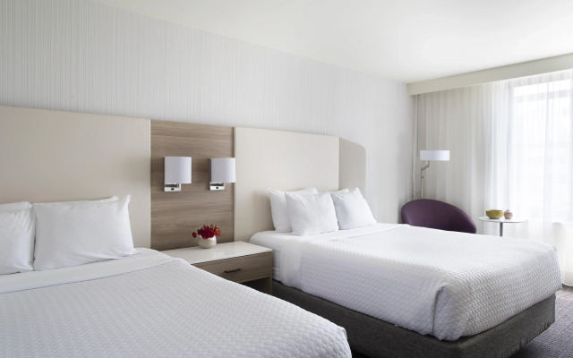 Crowne Plaza Atlanta Perimeter at Ravinia by IHG