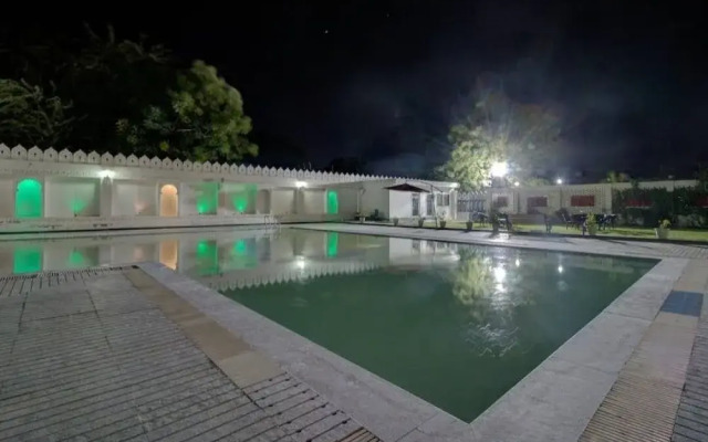 Hotel Krishna Raj