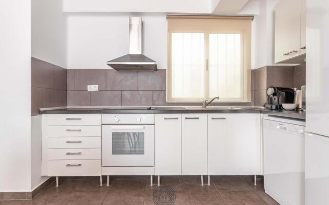 CERVANTES Apartment 24 2BT 1BR