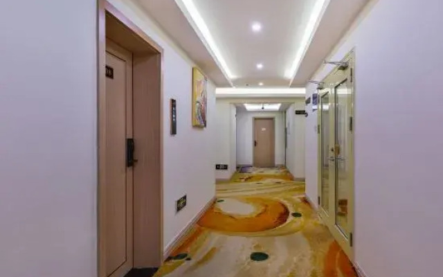 Tuke China Light Hotel (Capital Airport Branch)