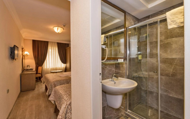 Dila Hotel