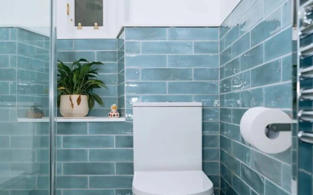 Spacious 3 Bedroom Flat in Edinburgh