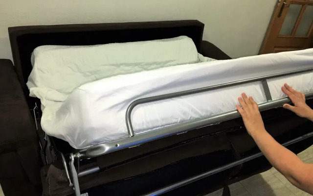 Sunny Holiday Apartment