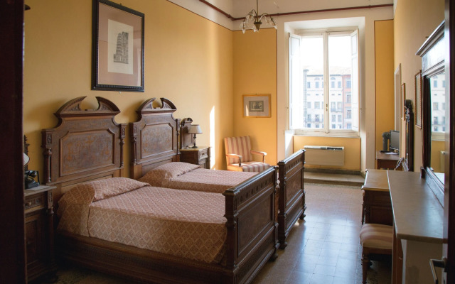 Royal Victoria Hotel