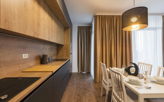Zoe Apartment