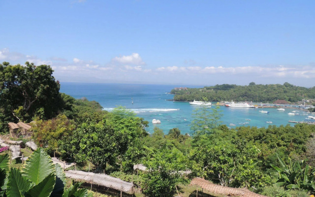 Bloo Lagoon Eco Village