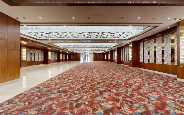 Radisson Blu Towers Kaushambi Delhi NCR