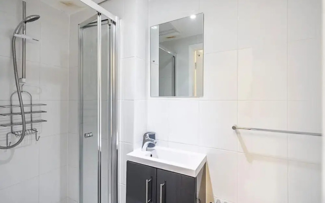 Stunning Oxford Street Apartments