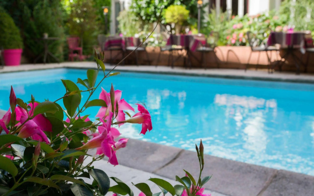 Qualys-Hotel Le Pavillon d Enghien