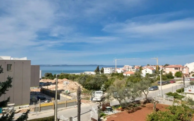 Dome - 150m From sea - A32