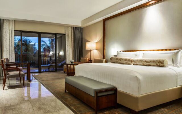 The Ritz-Carlton Sanya, Yalong Bay