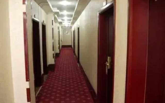 Xining Chengxi Shengxing Hotel