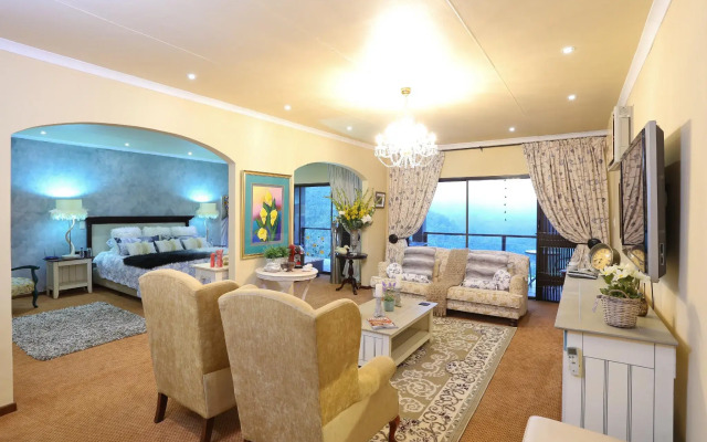 Shangri-La Manor - Adults Only