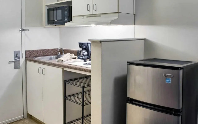 Motel 6 Richmond, VA - I-64 West