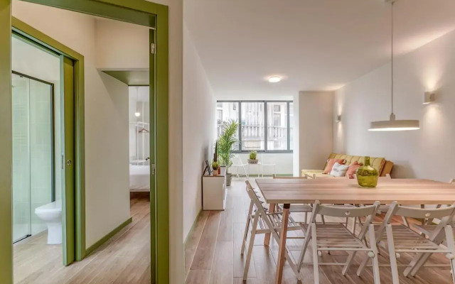 Travel and Live Apartments