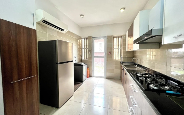 FURNISHED APARTMENTS Duplex