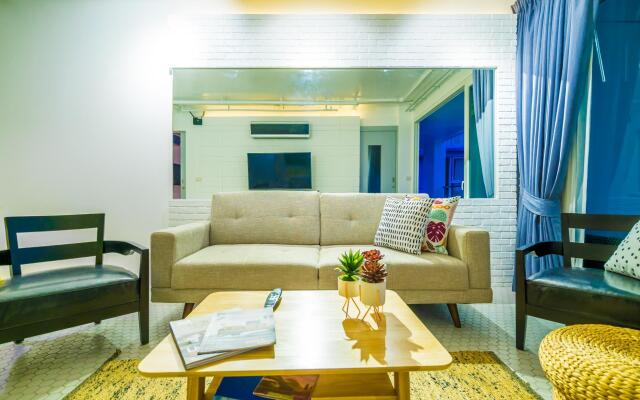 FULLY RENOVATED sea view apartment on Patong Bay