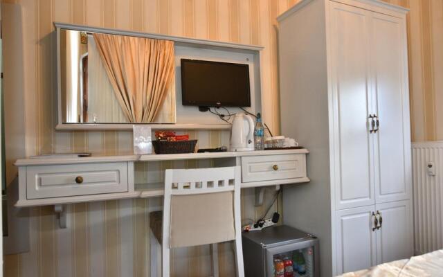 Augustus Butik Otel