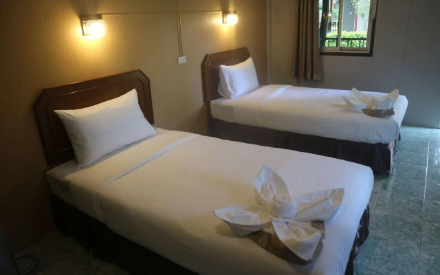 Lanta Smile Resort @Longbeach