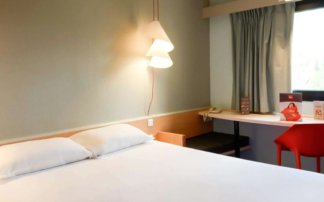 ibis Nevers